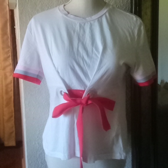 Clothes - Picture 2 of 3